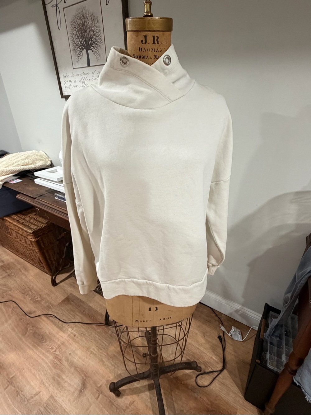 Banana Republic Cream Funnel Neck Sweatshirt